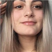 Estudiante de dieciséis años con experiencia dando clases particulares, paciencia y aptitud. He estudiado el idioma países nativos